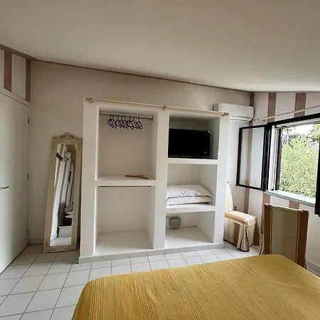 Giulia Fronte Mare Con Privata Villa