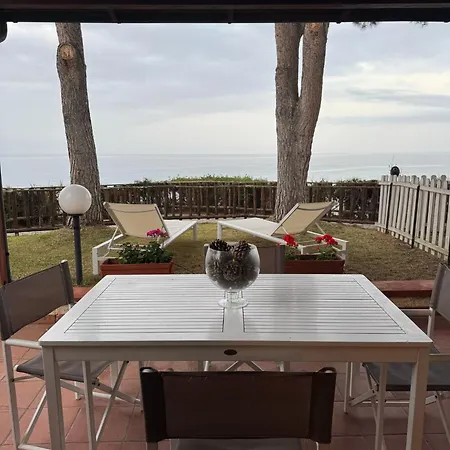 Giulia Fronte Mare Con Privata *