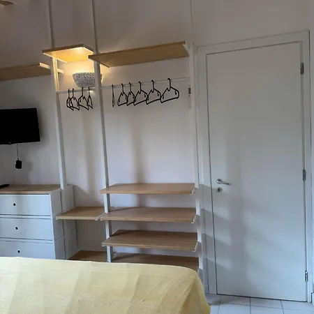Giulia Fronte Mare Con Privata Villa *