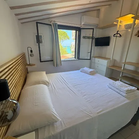 Giulia Fronte Mare Con Privata Villa *