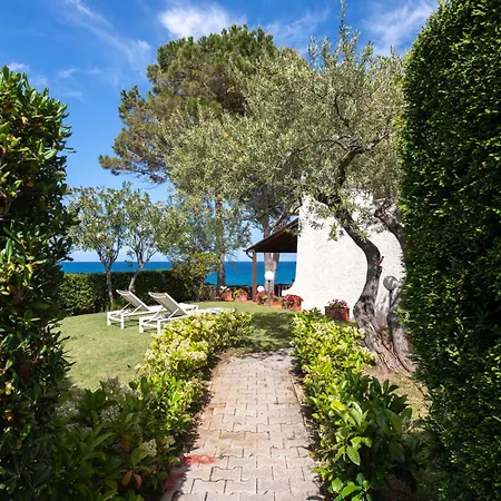 Giulia Fronte Mare Con Privata * Cefalu